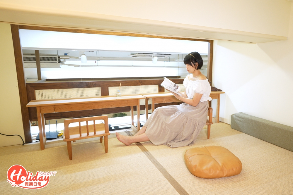 閣樓位置本為店主的工作室，但不時都會開放予客人到上層打卡。