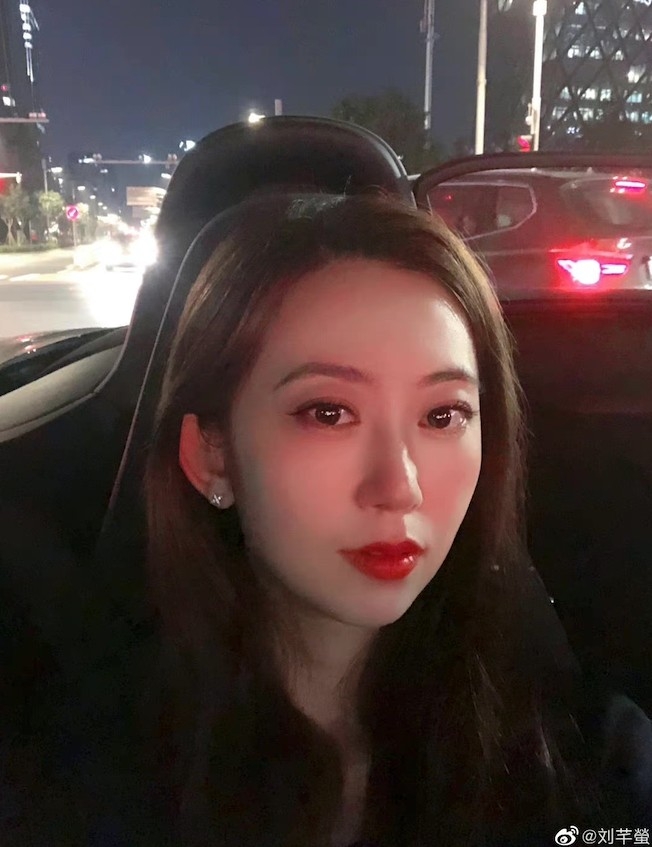 內地女富豪自己出錢拍古裝劇,同小鮮肉演員合作!