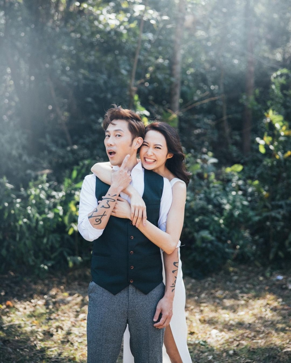 分手3年後湯怡宣佈與麥秋成奉子成婚,洪卓立亦大方留言祝福