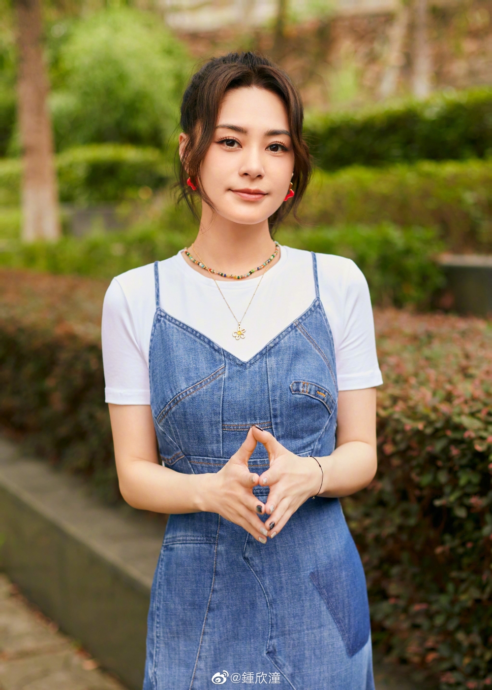 事件搞咗好耐,阿嬌大呻嗰陣仲要趕飛機:「沒食物又沒房間,又沒飛機」,直呼自己黑仔!