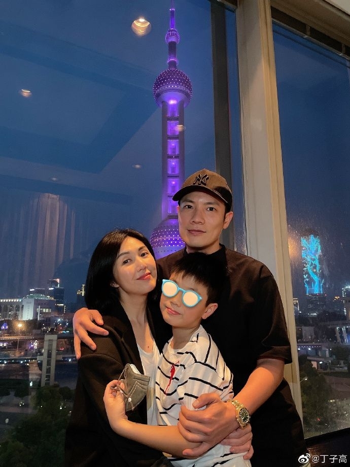 丁子高同楊千嬅嘅兒子Torres