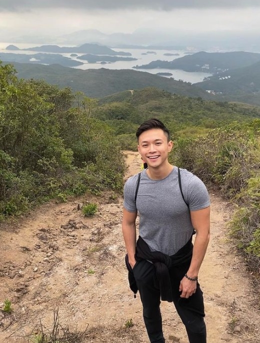 據悉佢過往都曾經做過空少