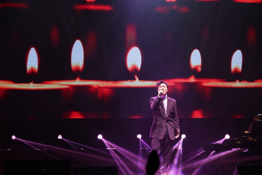 除咗不設信用卡優先訂購外、亦不設售票處售票。票價方面分咗3種,分別係$980、$680、$480。