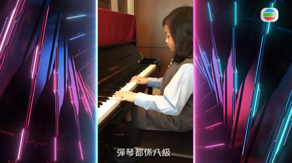 Jasmine曾參加唔少學界音樂比賽，舞台經驗豐富～