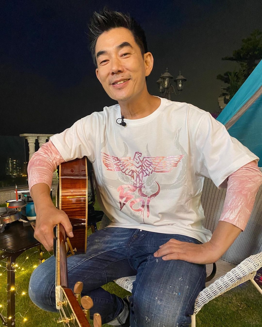 任賢齊患有「中高音頻重度聽損」。