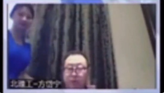 網民認為單憑片段所見，可以見到二人互動親密，而且動作好自然。