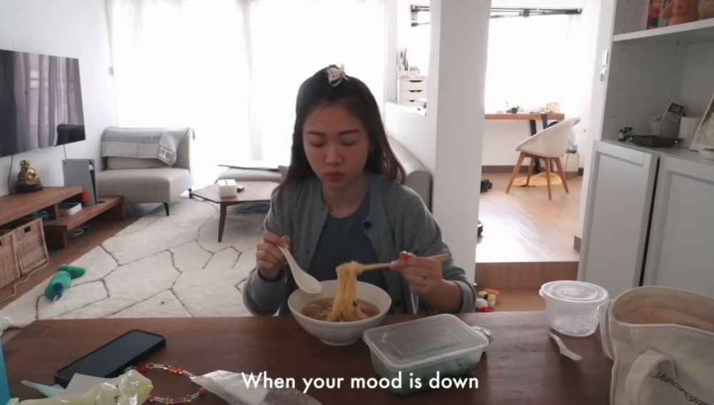 而佢亦透露自己近日忙於搬屋同收拾心情。