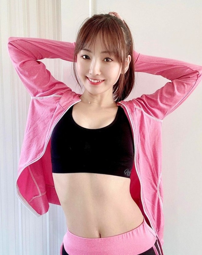 41歲日本單親媽媽川端歩曾參加《美魔女大賽》獲得亞軍！