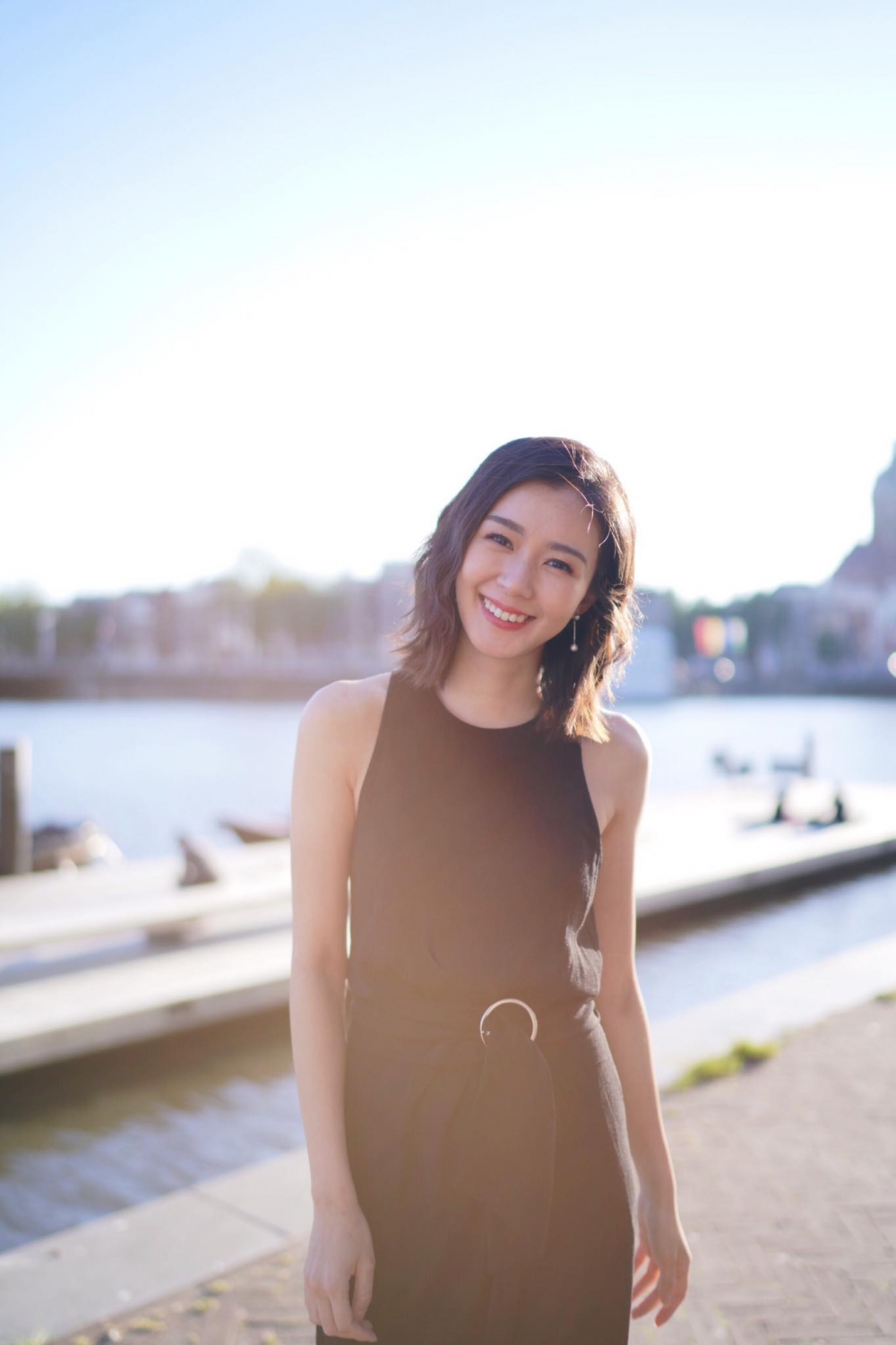 好多網友都讚麥明詩有內涵又靚：「美貌與智慧並重」