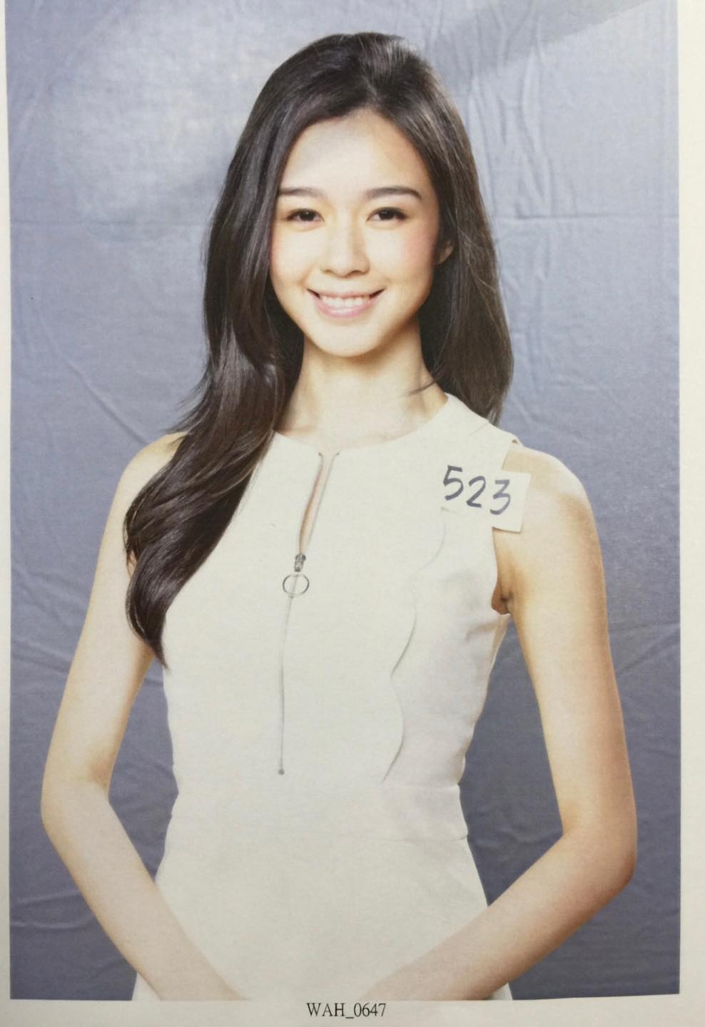 近日麥明詩喺社交網站公開佢喺2015年參選港姐時嘅舊照