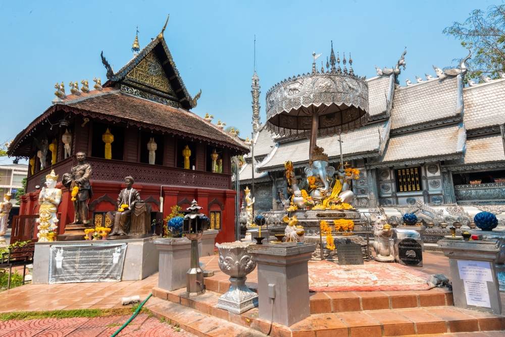 泰國絕美寺廟打卡推介：銀廟（素攀寺）Wat Sri Suphan