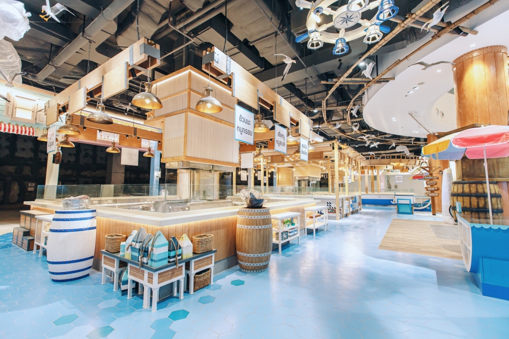 主打加勒比海風的LG樓，有Tops超市和Food Market等～