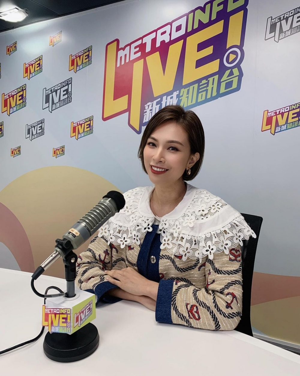 朱慧敏本人就正面回應網友嘅批評，呼籲對方睇咗個節目先評論事件