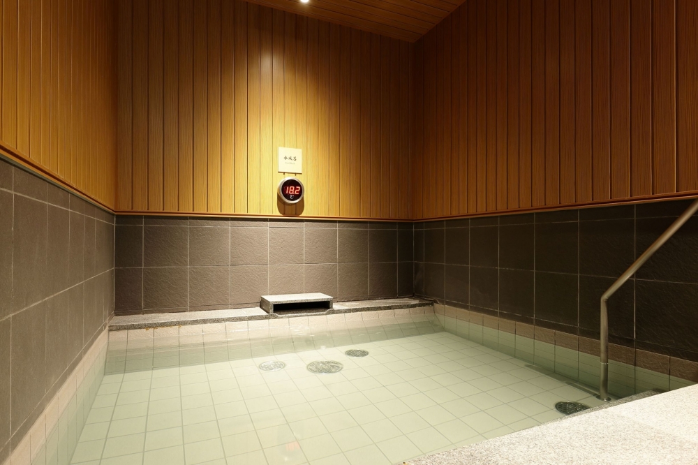 空庭温泉 大阪 FB