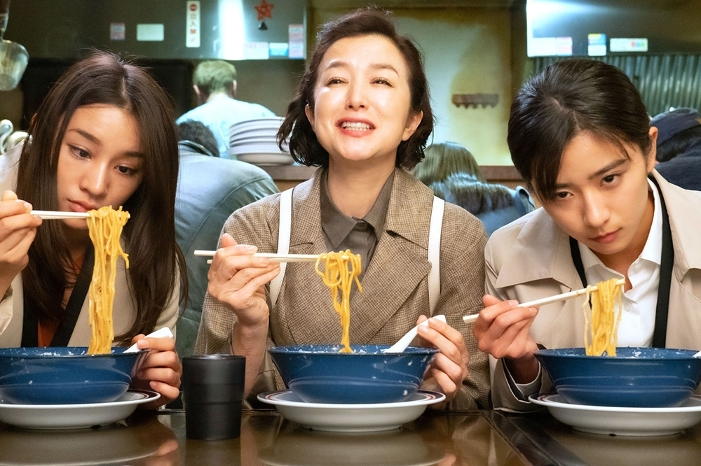 日本人食拉麵時都習慣唔會咬斷啲麵