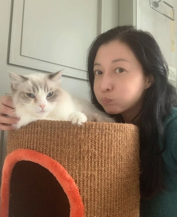 吳綺莉曾狠批成龍並冇俾過生活費佢哋！