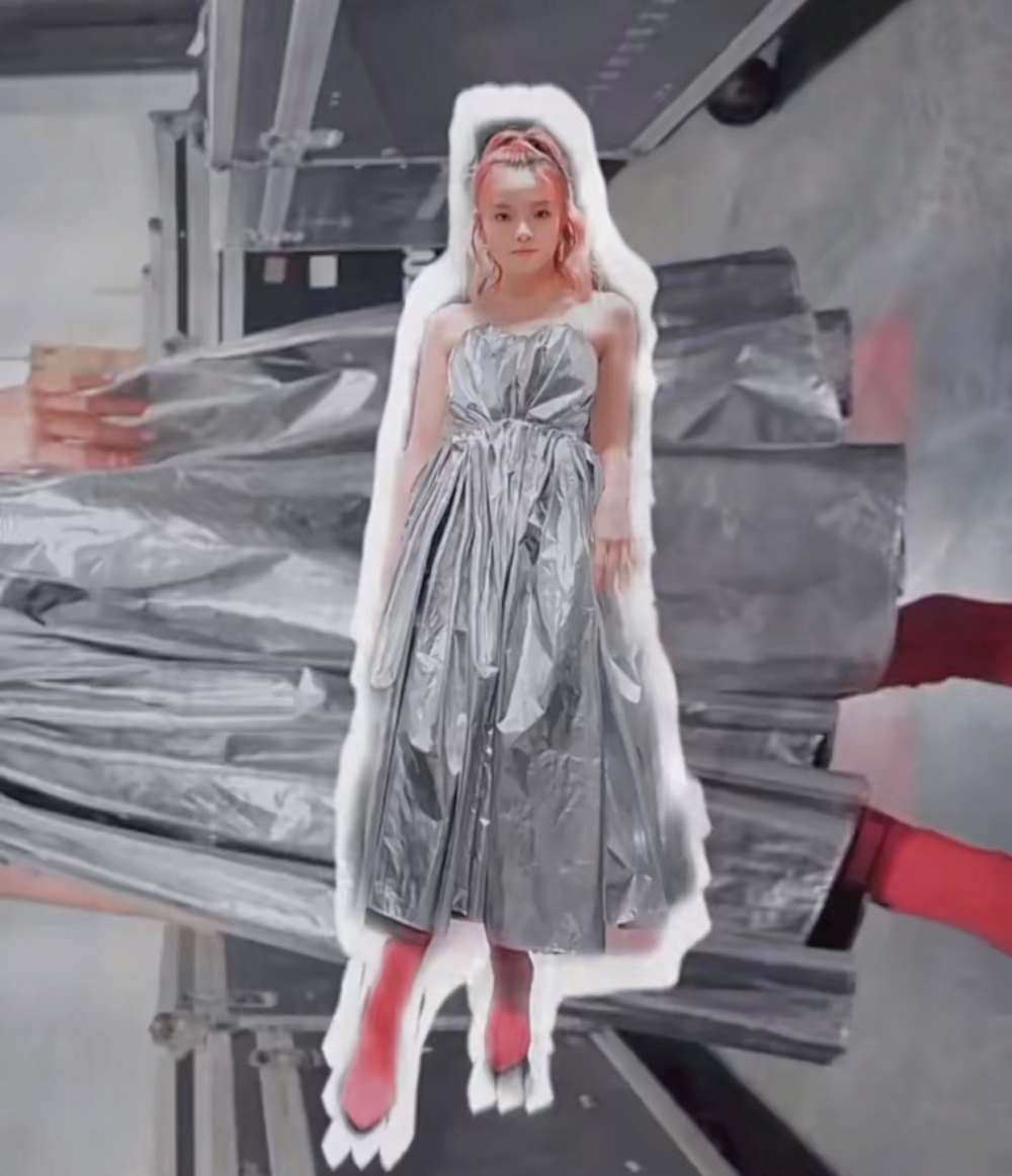 一眾女學員都以晚禮服造型現身