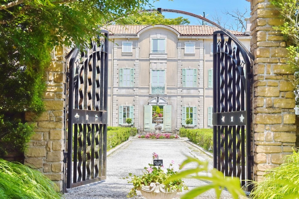 仲有小王子公園，入面有玫瑰花園，係打卡嘅好地方