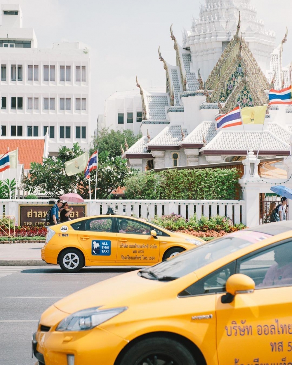 All Thai Taxi按錶收費,並需額外支付叫車服務費~