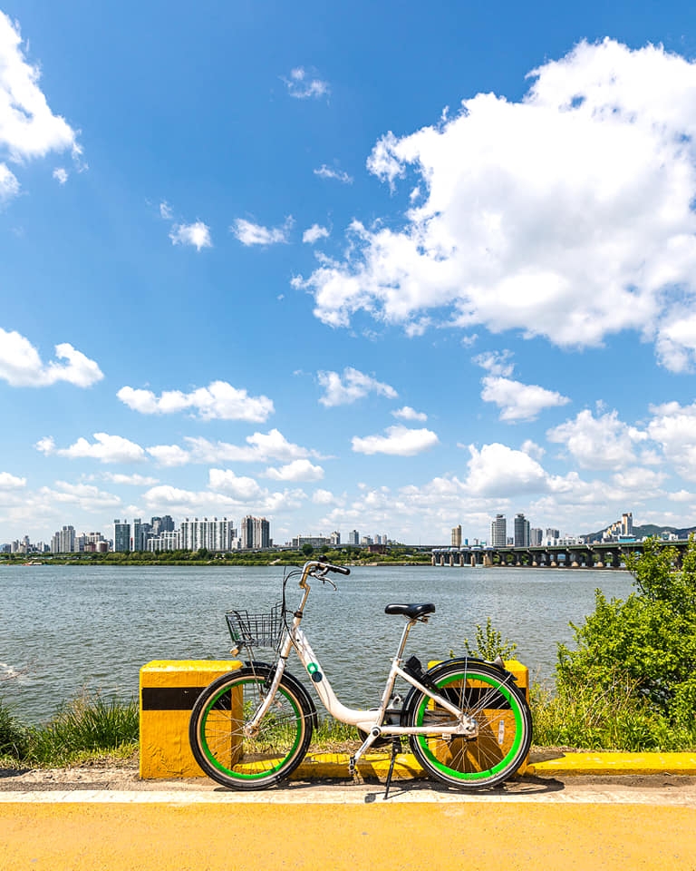 免費踩丁零零共享單車！