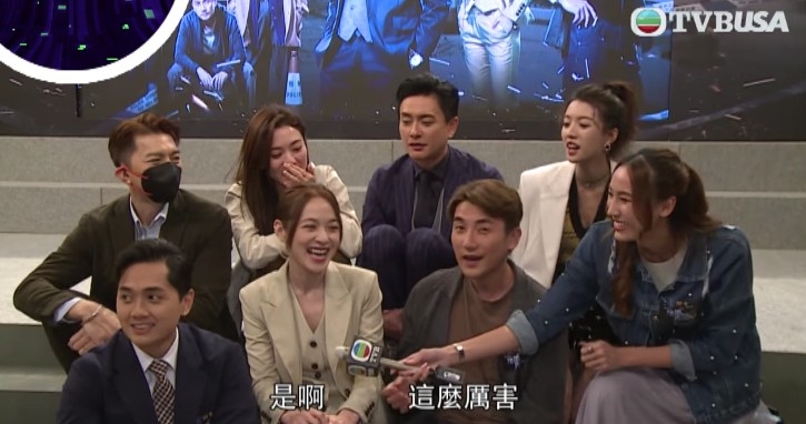 其他人又加一句:「祖師爺!」搞到鄭俊弘面露尷尬