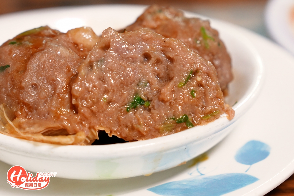 而且因手作的關係,肉質咬落軟綿嫩滑,更帶點煙韌口感,加上牛肉味濃郁多汁,讓人想叫多一籠!