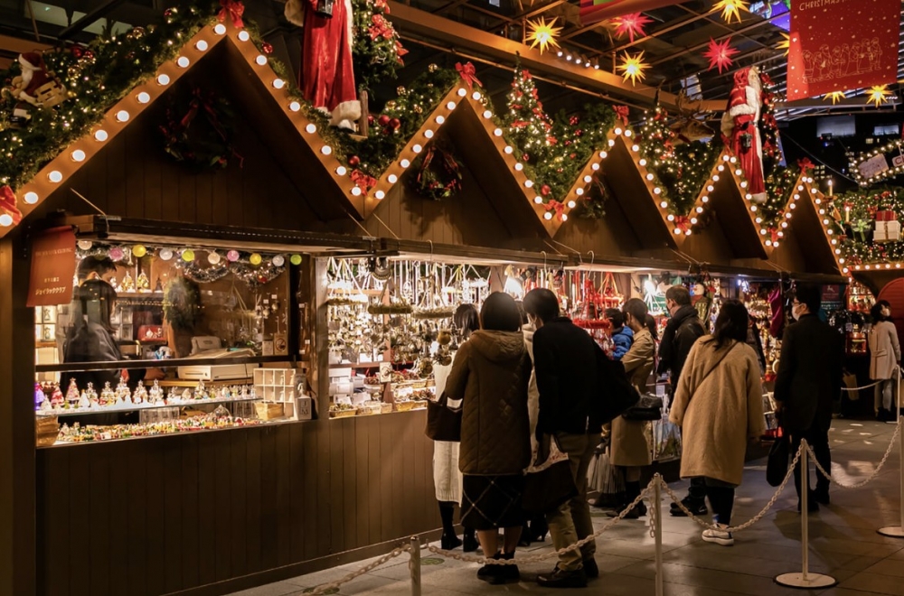 聖誕市集為慶祝成立第16週年，將號稱世界最大的德國斯圖加特聖誕市集登陸六本木的大矢根廣場。