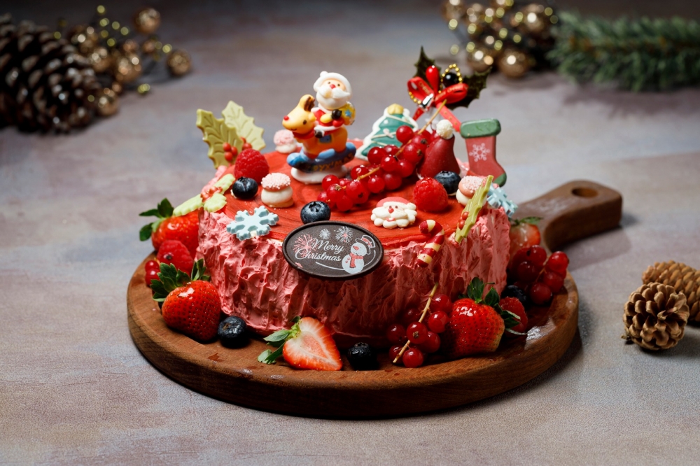 紅色主題的聖誕蛋糕超應節！