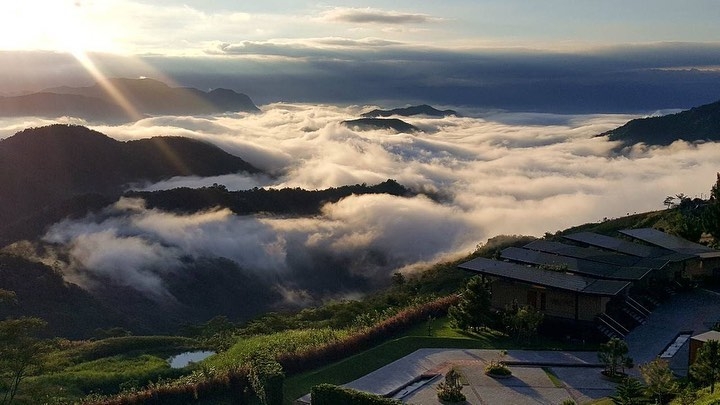 Pino Latte Resort & Café IG