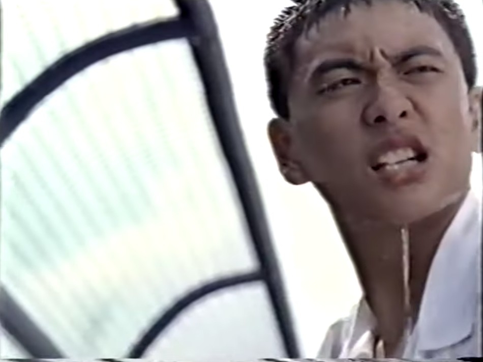 另一個經典嘅廣告，廣告男主角黃宗澤以飾演游泳小將