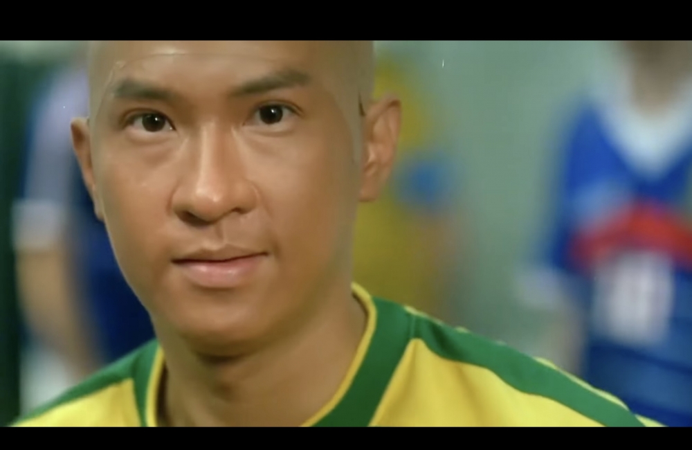 張家輝曾在《賭俠1999》扮演巴西著名足球名將朗拿度。