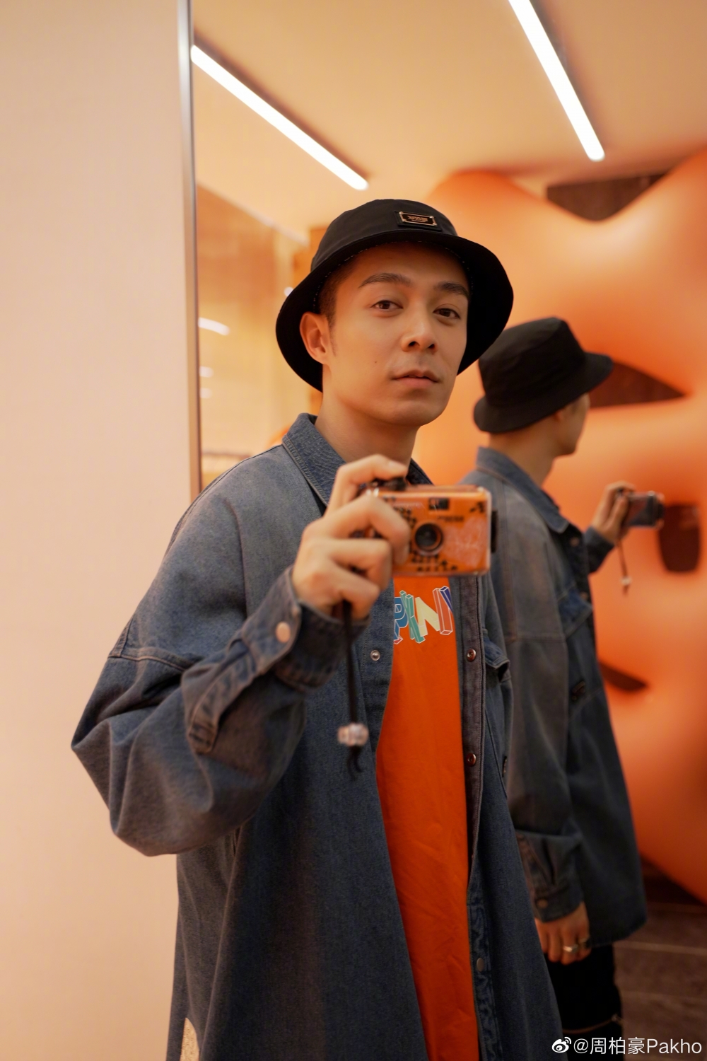 周柏豪微博逾489萬粉絲，比吳卓羲多約100萬！