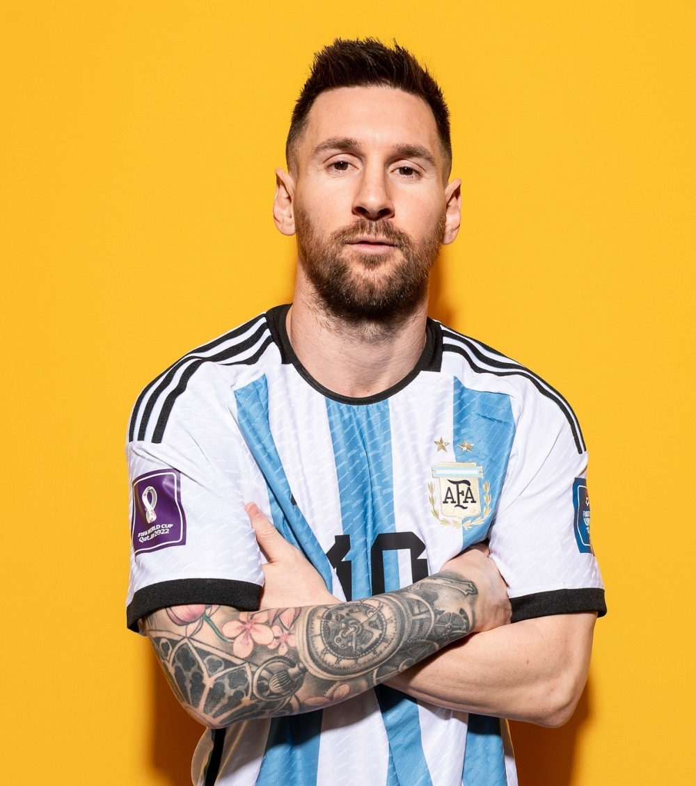 美斯近年留鬚後,與張家輝不如以往咁相似~