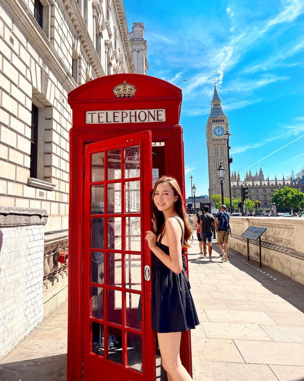 張欣欣亦係佢嘅爆料對象之一。