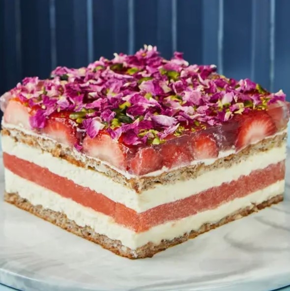 LIFETASTIC Patisserie|招牌草莓西瓜蛋糕(原個)$398
