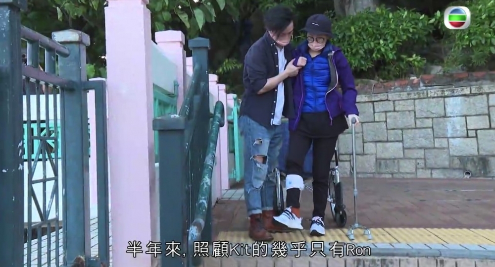 呢半年來都只係得Ron一個照顧Kit!