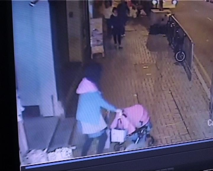 嬰兒車離開大廈影片曝光
