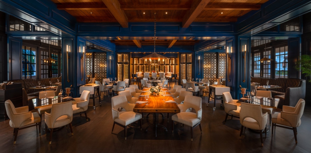 酒店裡面亦邀請咗7星級米芝蓮名廚坐鎮！