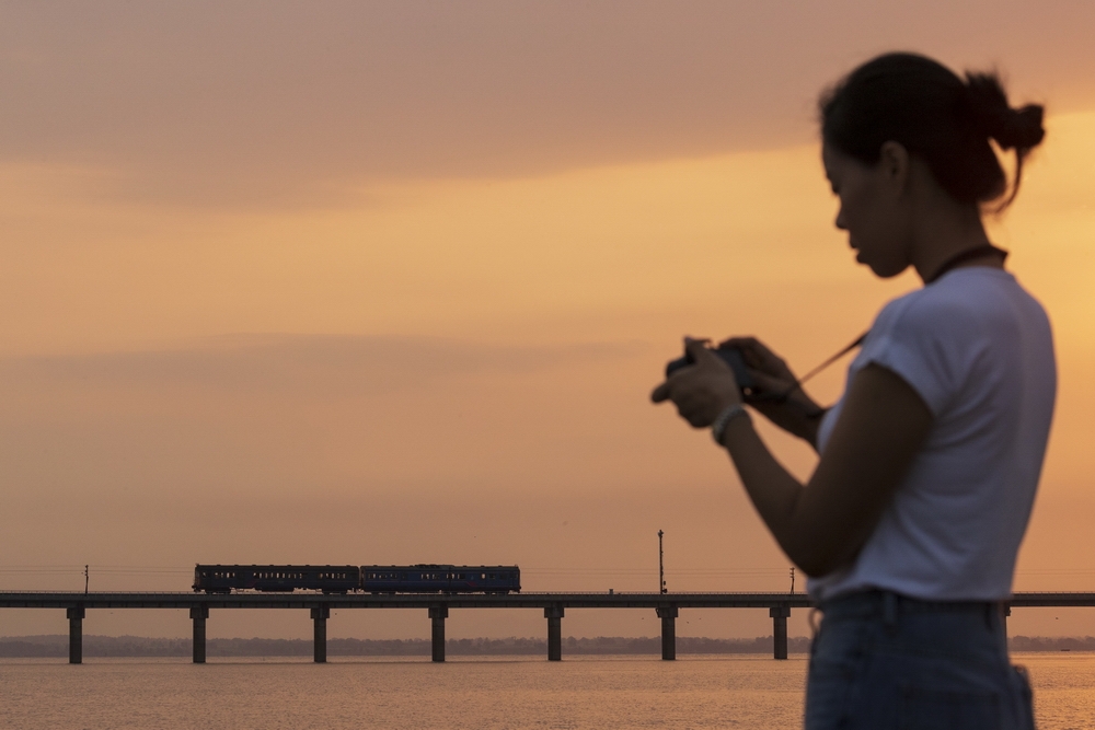 水上火車在回程可以欣賞到傍晚夕陽的絕美景色!