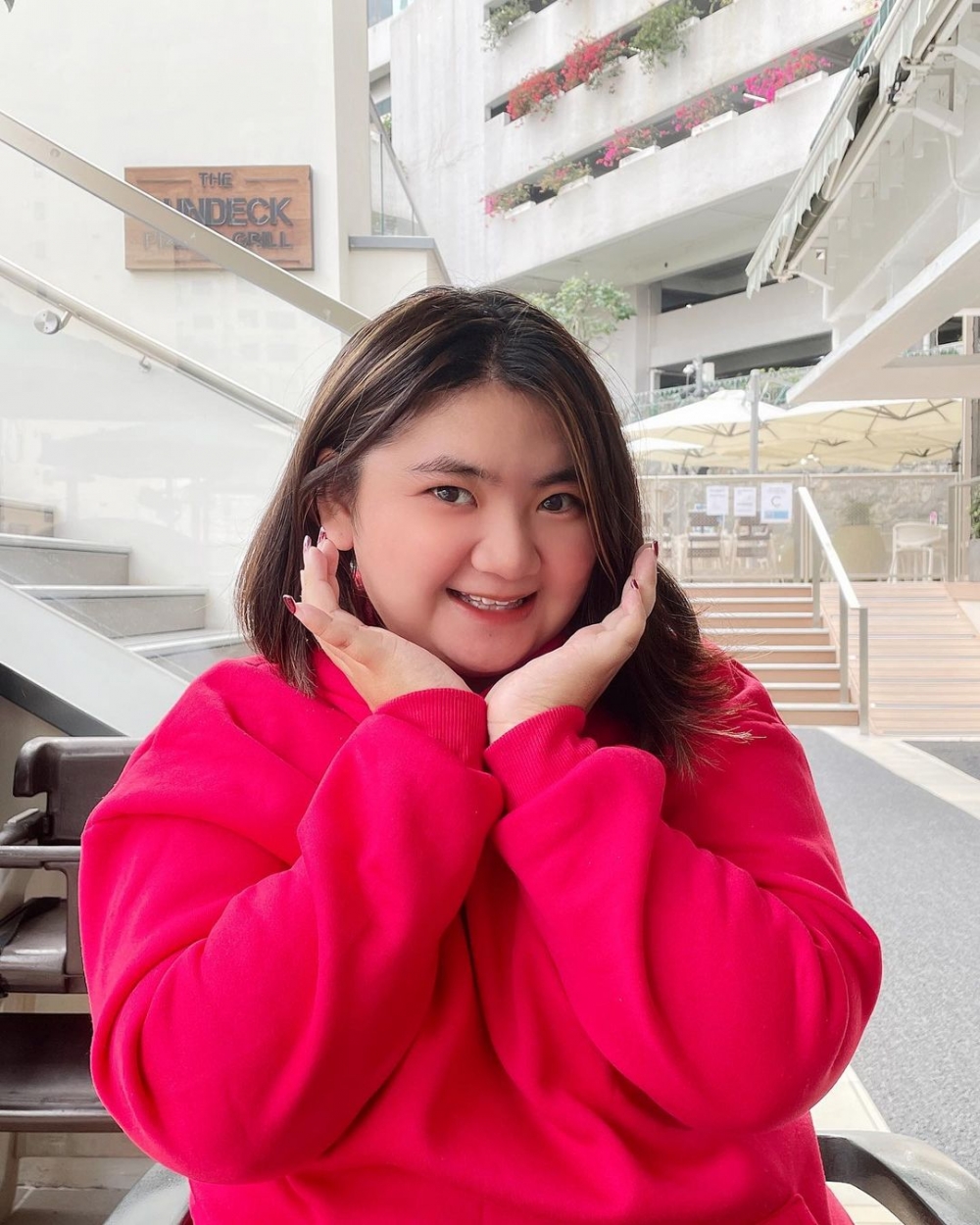 何嘉珍十分低調，未有公開回應過呢段戀情