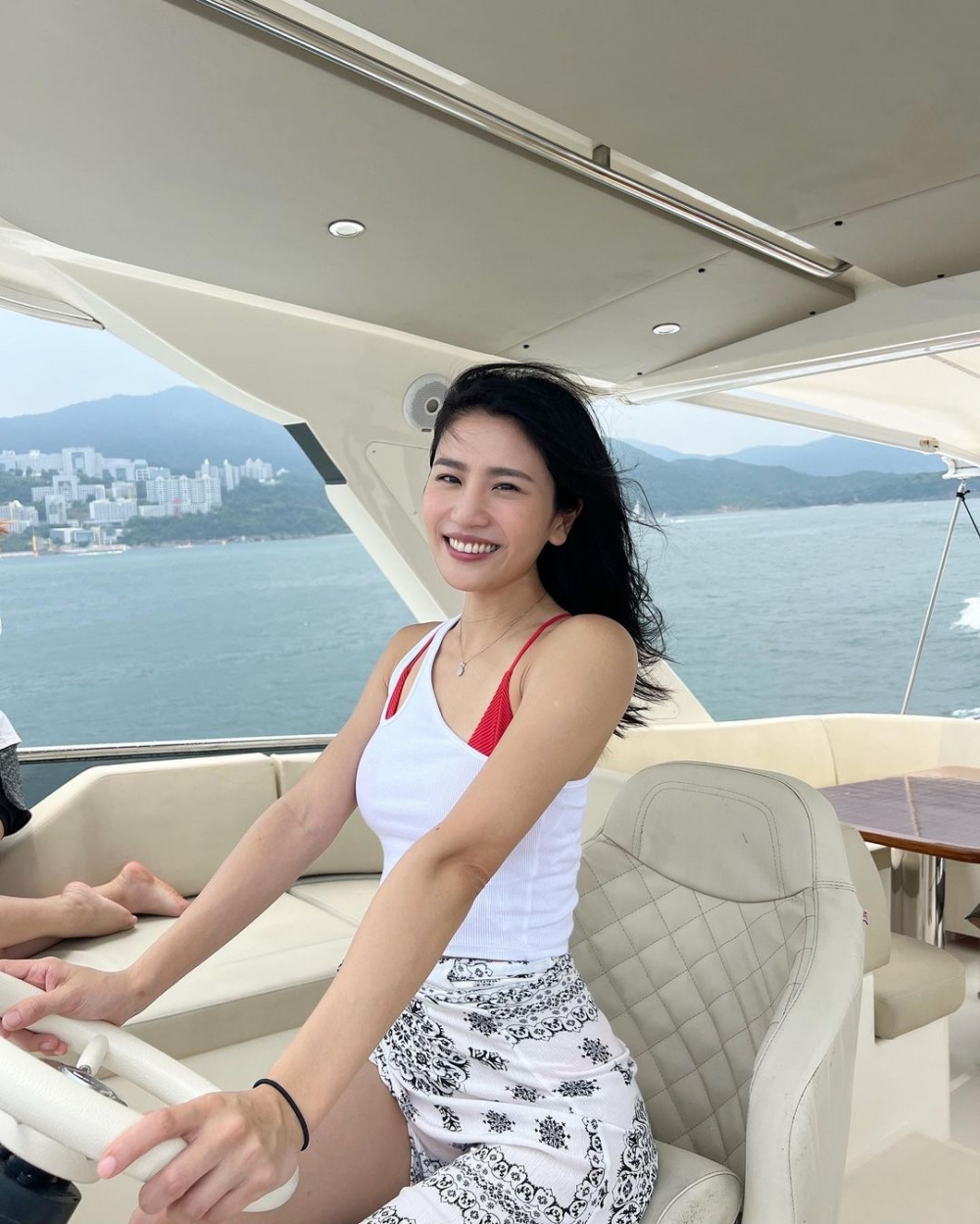 Coffee又稱原來網上講嘢無責任,想寄律師畀嗰位KOL。