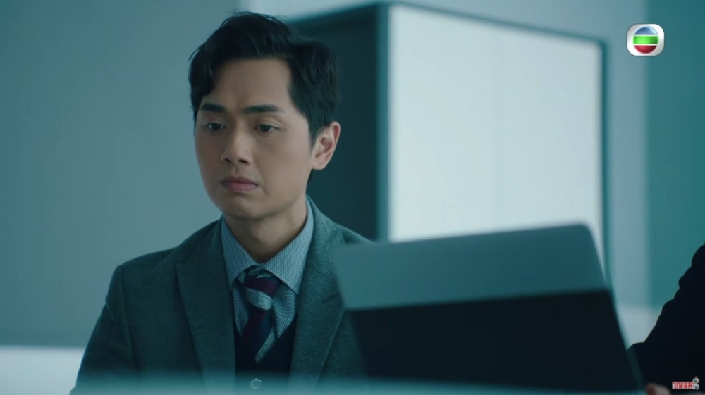 《法證先鋒5》中雖然主演人馬又唔同晒,但鄭俊弘嘅角色「湛霆」卻獲保留