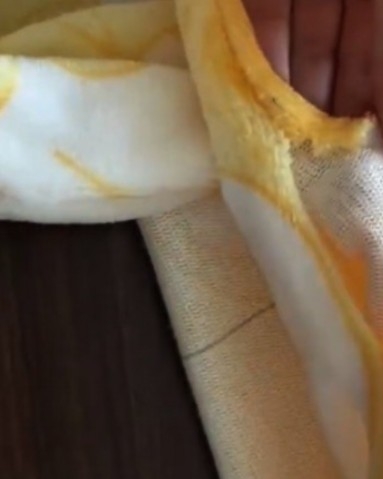 有內地網民批評買完「迪士尼系列牛奶絨四件套裝」後，發現貨不對辦！