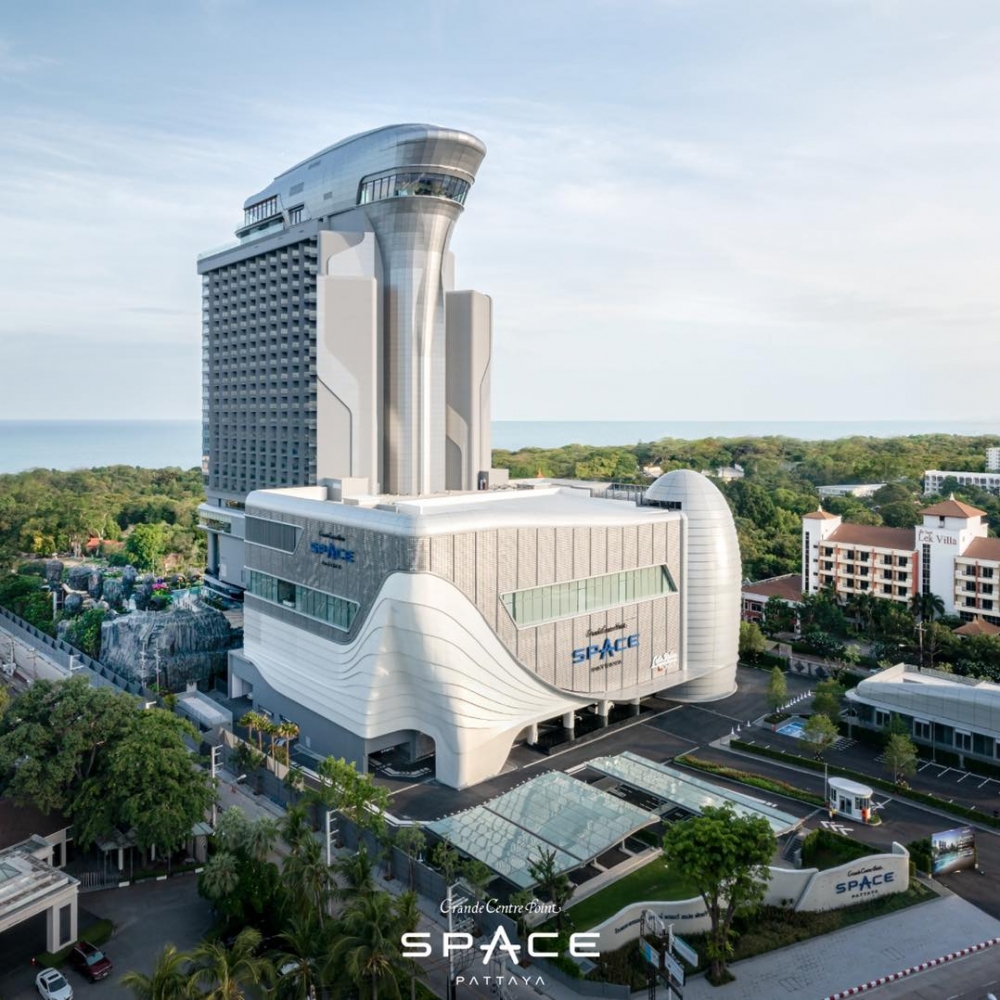 位於芭堤雅的Grande Centre Point Space Pattaya係泰國首間太空主題酒店。