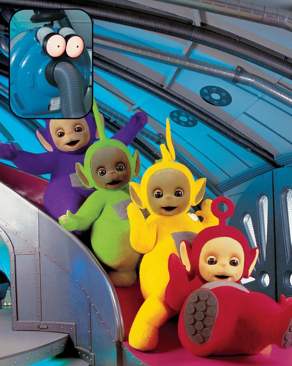 4個天線得得B:紫色嘅丁丁(Tinky Winky)、黃色嘅拉拉(Laa-Laa)、綠色嘅迪西(Dipsy)同紅色嘅小波(Po)