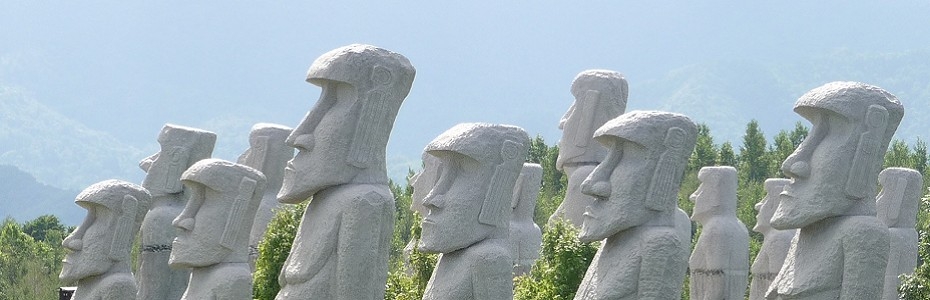 園內仲有超過30尊摩艾石像！