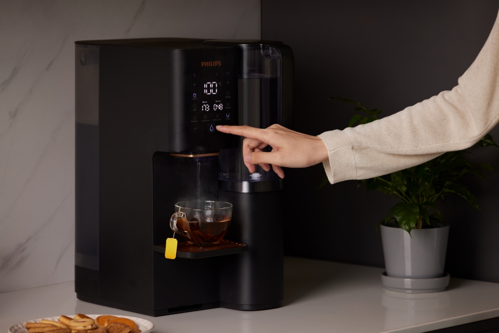 除咗3種預設水溫選擇（室溫、45°C及100°C），仲可以自定水溫 (室溫 - 100°C) ，而出水量同樣有3種選擇及自定。