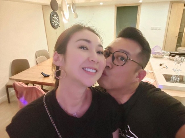 結束2年幾嘅婚姻關係莊鍶敏表示佢唔後悔