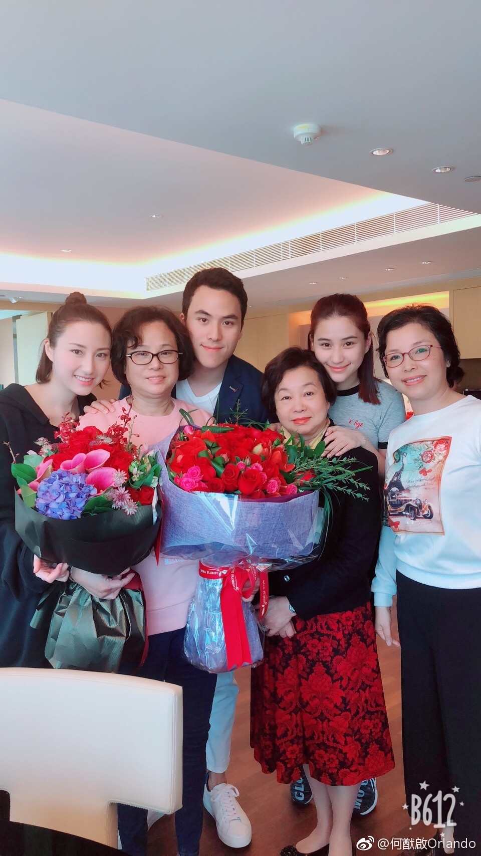 賭王三房兩位女兒何超雲、何超蓮向來係焦點，佢哋嘅細佬何猷啟相對低調不少。