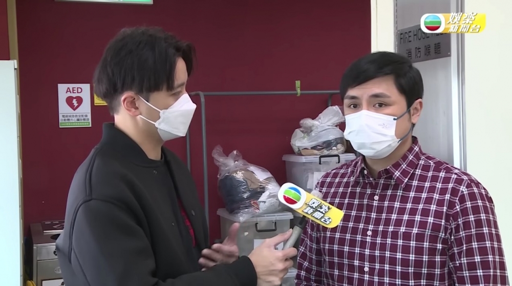 主持人問佢係咪即係哥哥爆料，李泳豪似有所指：「呢啲我相信觀眾明就會明㗎喇，其他人睇到都知咩事！」